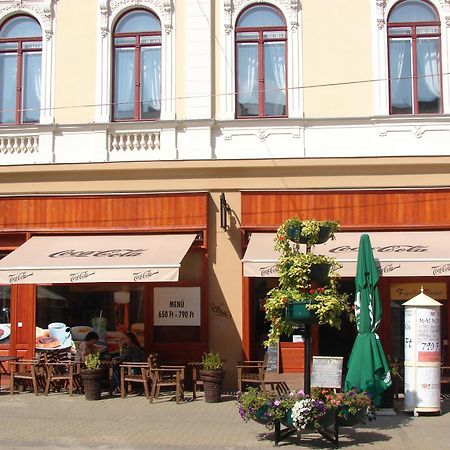 Promenade Panzio Bed & Breakfast Miskolc Ngoại thất bức ảnh