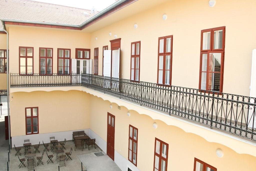 Promenade Panzio Bed & Breakfast Miskolc Phòng bức ảnh