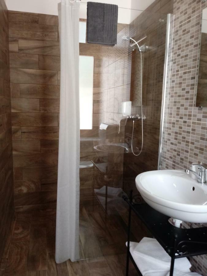 Promenade Panzio Bed & Breakfast Miskolc Ngoại thất bức ảnh